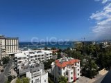 Girne Lords Place Yanı Muhteşem Manzaralı Satılık Daire