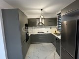 KIBRIS GİRNE OZANKÖY BÖLGESİNDE MUHTEŞEM DAĞ VE DENİZ MANZARALI,ŞÖMİNELİ VE FULL EŞYALI KİRALIK 4+1 LÜKS VİLLA