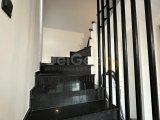 KIBRIS GİRNE OZANKÖY BÖLGESİNDE MUHTEŞEM DAĞ VE DENİZ MANZARALI,ŞÖMİNELİ VE FULL EŞYALI KİRALIK 4+1 LÜKS VİLLA