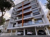 GİRNE MERKEZ'DE FULL EŞYALI TÜRK KOÇANLI , DENİZ MANZARALI SATILIK 2+1 DAİRE