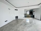 GİRNE ÇATALKÖY BÖLGESİNDE EŞYALI VE EŞYASIZ SEÇENEKLERİMİZLE ŞÖMİNE'Lİ VE ÖZEL HAVUZLU KİRALIK 4+1 VİLLA