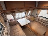 LUNAR LEXON 540 CARAVAN