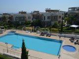 Alsancak Escape Plaja Yakını, Teraslı Kiralık 2+1 Daire / Ortak Havuzlu