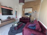 Girne Alsancak'da, Escape Plajına Yakın, Kiralık Özel Teraslı 1+1 Eşyalı Daire!