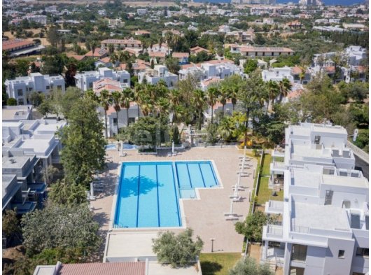 Girne Alsancak'da Ödüllü Site İçerisinde Özel Bahçeli 2+1 Dublex Vİlla!