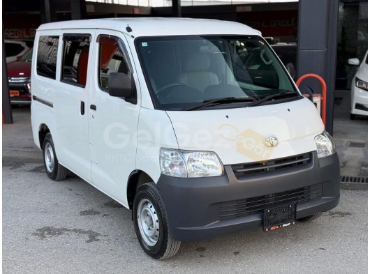 2020 Model Otomatik Toyota Townace