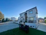 Girne Beşparmak Satılık 4+1 Villa / Deniz Manzaralı