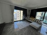 Girne Merkez Satılık 2+1 Daire / Dağ ve şehir manzaralı