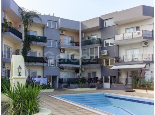 Girne Lapta’da Satılık 3+1 Daire