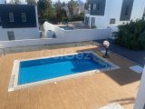 Girne Çatalköy Kiralık 3+1 Villa / Yüzme Havuzlu