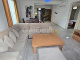 Girne Merkez Full Eşyalı Kiralık 2+1 Daire