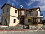 Girne Alsancak'da, Merit Otellere Yakın, Günlük Kiralık 3+1 Villa!