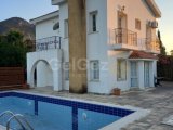 Girne Lapta Bölgesinde, Eşyasız, 3+1 Kiralık Villa!