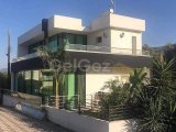 GİRNE OZANKÖY'DE 3+1 SATILIK MUHTEŞEM VİLLA!