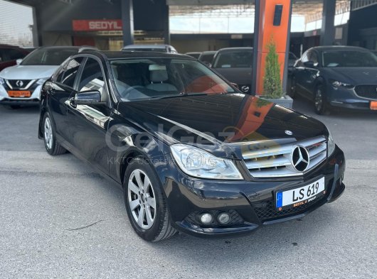 2011 Model Otomatik Mercedes-Benz C Serisi
