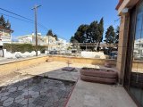Girne’de Geniş Alanlı Ticari İzinli Villa