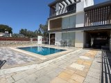 Girne Karaoğlanoğlunda Deniz Manzaralı Lux 3+1 Villa Ödeme Planlı