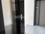 Girne Merkez'de Ana Cadde Üzerin'de Ticare izinli Ofis