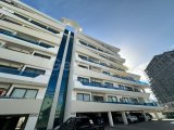 Girne Şehir Merkezinde Deniz ve Şehir Manzaralı 3+1 Yeni Daire Satılıktır.