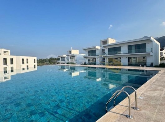 Girne Bellapais'de Muhteşem Manzaralı Satılık 2+1 daire