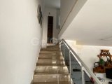 Büyük Ticari Bina