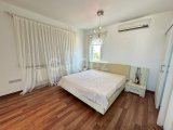 Catalkoy'de Denize sıfır 4+2 Villa
