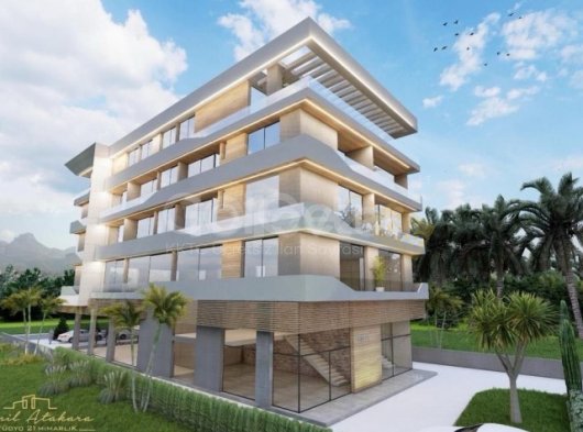 Girne Prestijli En İşlek Cadde de Satılık Dükkan!!