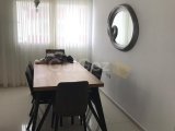 Girne Merkez'de Satılık Geniş Bagımsız Mutfaklı 3+1 Daire