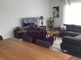 Girne Merkez'de Satılık Geniş Bagımsız Mutfaklı 3+1 Daire