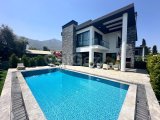 Ozanköy'de Uzun ve Kısa Dönem Kiralık Lüks 4+1 Villa