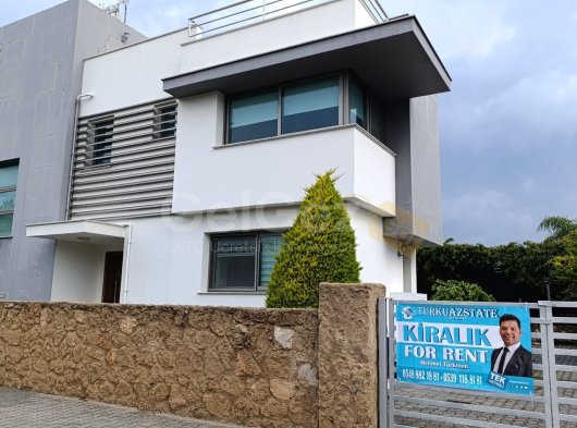 Çatalköy Chamada Beach Yakınında, Denize sıfır, 3+2, Özel Havuzlu Kiralık Villa!