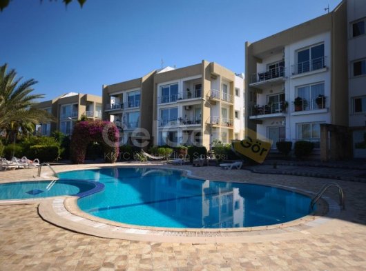 Alsancak'ta iki balkonlu daire 3 + 1 (130 m²)