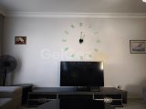 Alsancak'ta iki balkonlu daire 3 + 1 (130 m²)