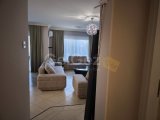 Alsancak'ta iki balkonlu daire 3 + 1 (130 m²)