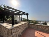 Cennete Kaçış: Bellapais'te 4 Yatak Odalı Muhtesem Villa