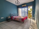 Lapta'da sakin bir sitede 54 m2 tek yatak odalı daire