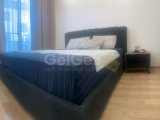 Alsancak'ta yüzme havuzlu rahat bir sitede 81 m2 2 odalı daire