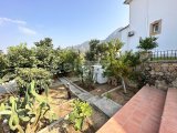 Cennete Kaçış: Bellapais'te 4 Yatak Odalı Muhtesem Villa