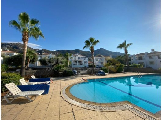 Bellapayis'te Rahat Site İçinde 4+1 Villa