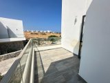 Denizin İlk Hattında 2+1 Penthouse