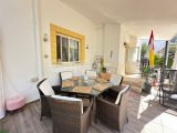 Bellapayis'te rahat site içinde 4+1 Villa
