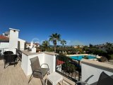 Bellapayis'te rahat site içinde 4+1 Villa
