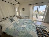 Bellapais'te 4 Yatak Odalı Villa