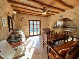 3+1 GELENEKSEL KIBRIS EVİ KİRALIK
