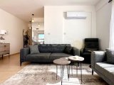Denize 300 metre mesafede 2 yatak odalı daire 97m2