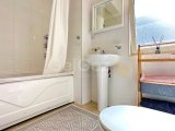 Denize 300 metre mesafede 2 yatak odalı daire 97m2