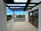 Bellapais'de Yüzme Havuzlu 3+1 Villa