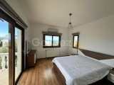 Bellapais'de Yüzme Havuzlu 3+1 Villa