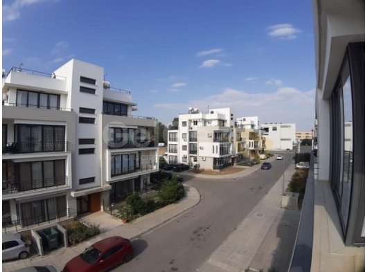 küçük kaymaklı bölgesinde satılık 3+1 ticari konut