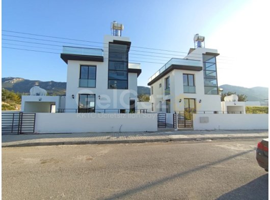 GİRNE ÇATALKÖY BÖLGESİNDE SATILIK 4+1 MÜSTAKİL VİLLA